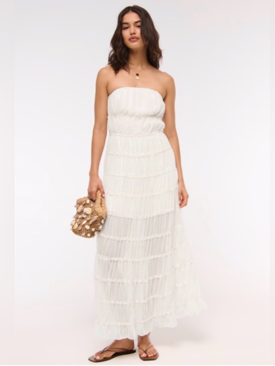 Abercrombie & Fitch Ivory Strapless Tiered Maxi Dress